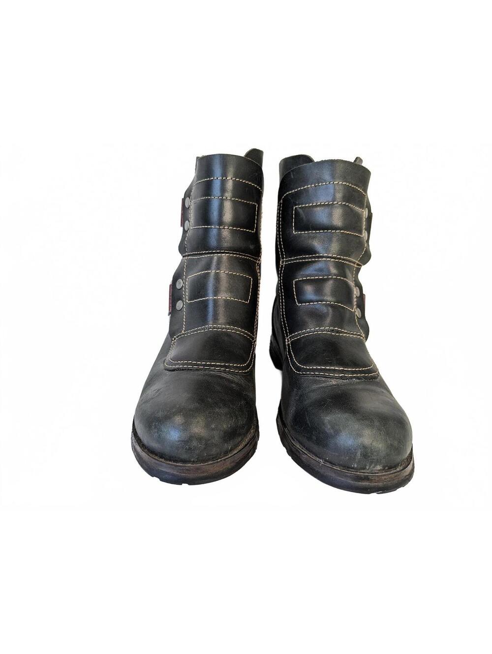 FLY LONDON distressed Leather Short SELI700 ENGINEER boot w oxblood/brown strap. - Picture 5 of 11